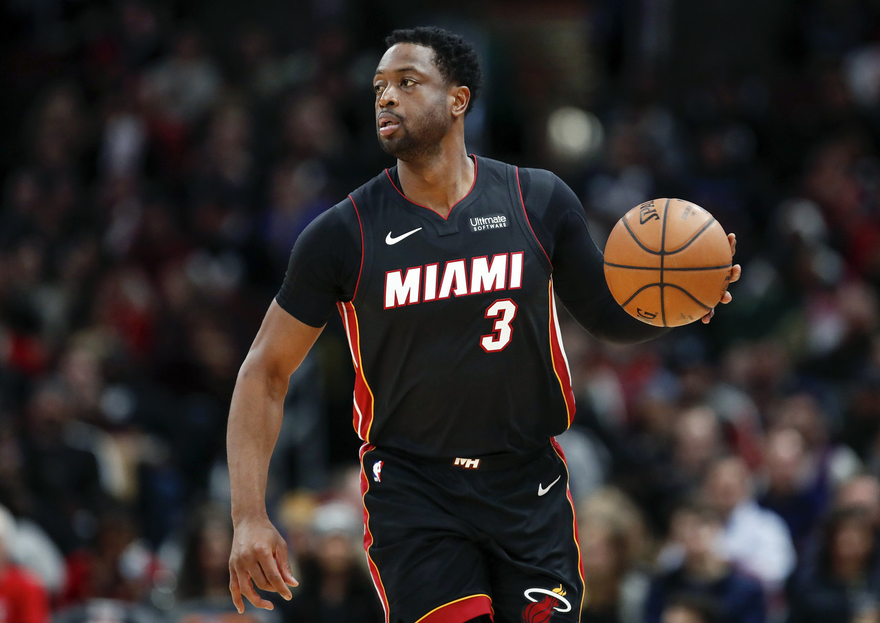 2009年的今天：韦德30投17中&amp;罚球15中14 爆砍50分5板5助